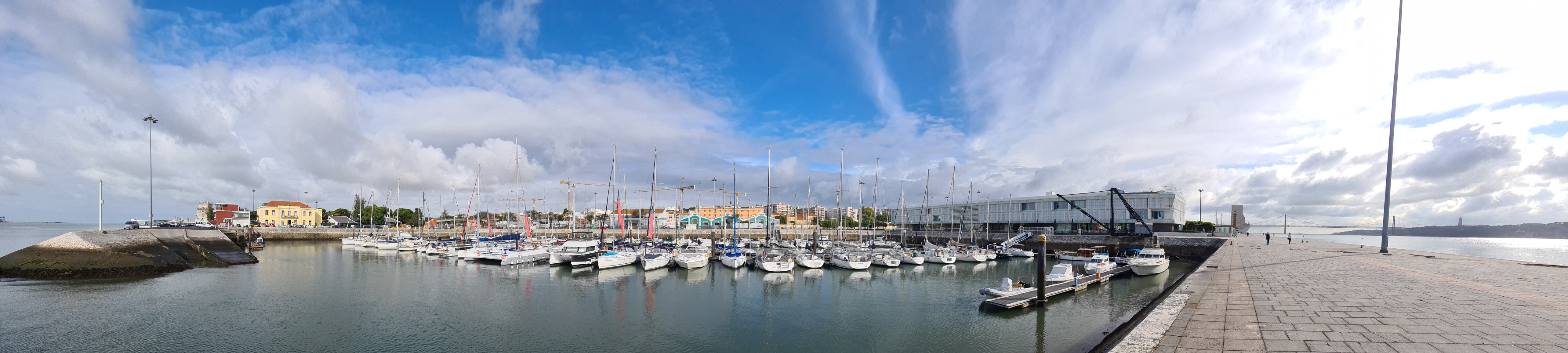 Imagem da doca do Bom Sucesso